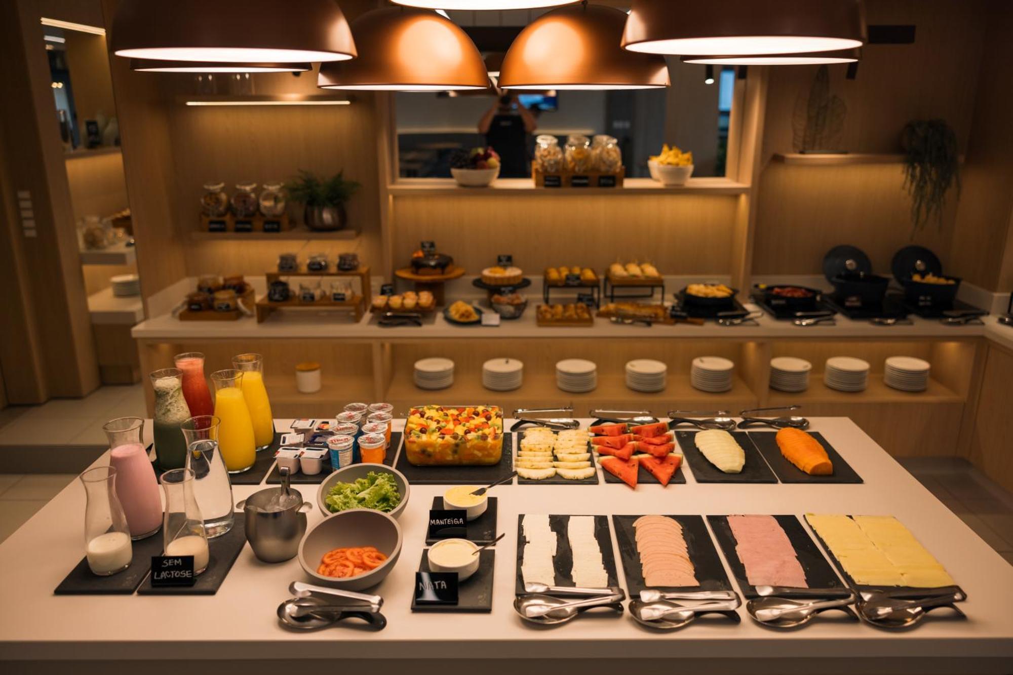 Art Hotel Tubarao Ngoại thất bức ảnh